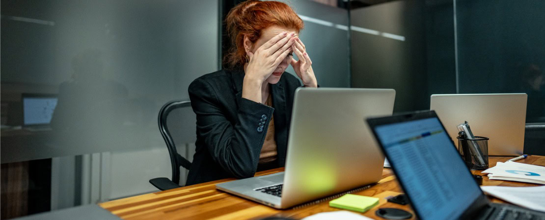 Síndrome de Burnout: o que é, sintomas e como prevenir? 🧠💼